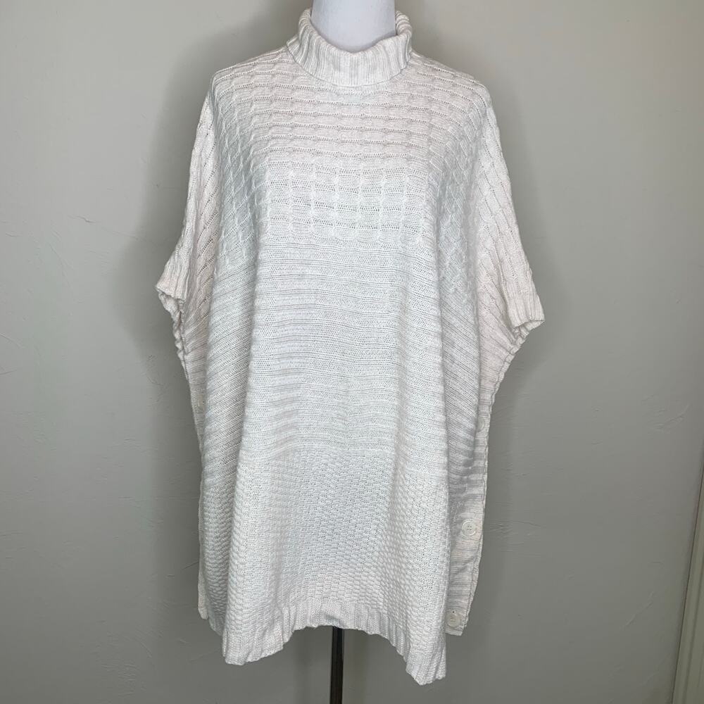 Divided H&M Cream Textured Poncho Button Sides Sz Small OSFA